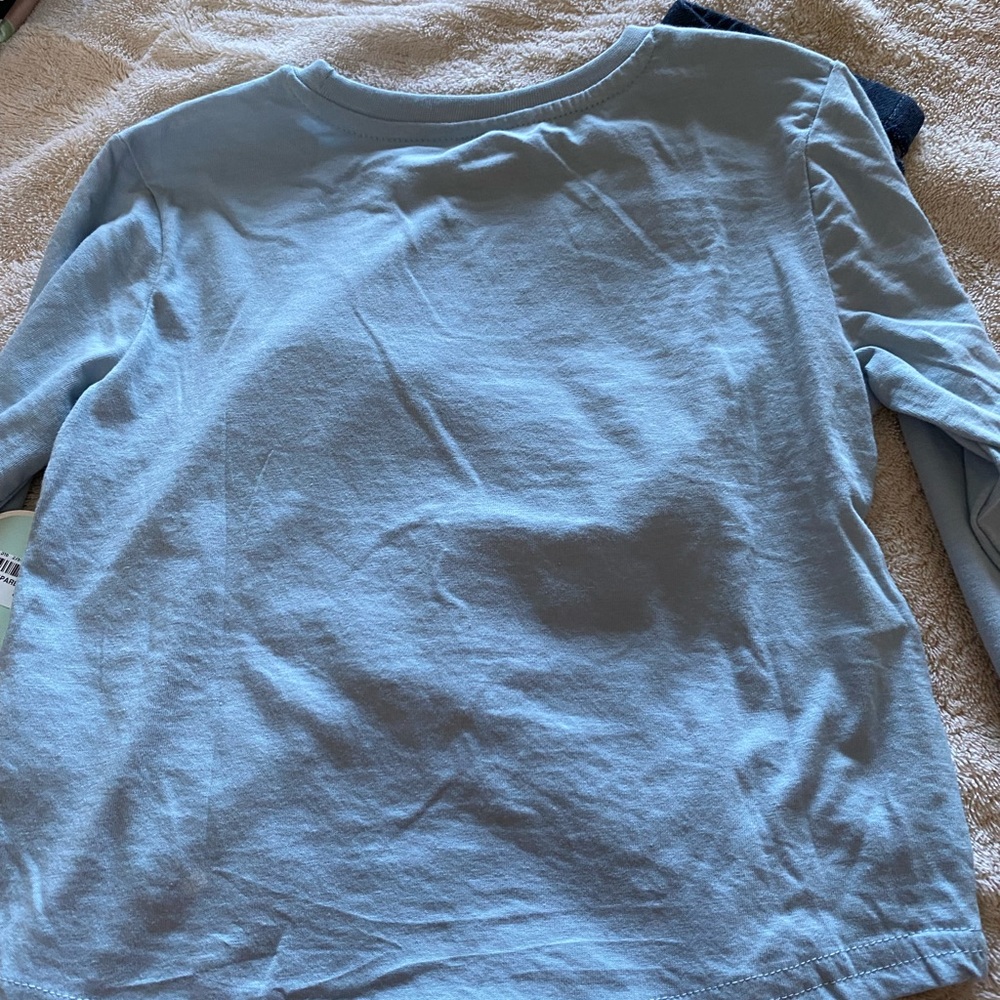 2 for $8! Adorable 2 piece girls set! - Picture 4 of 6